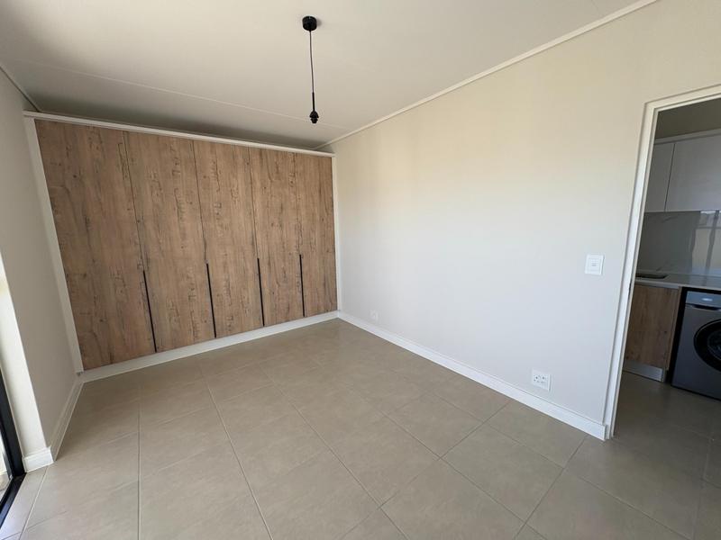 To Let 1 Bedroom Property for Rent in Richwood Western Cape